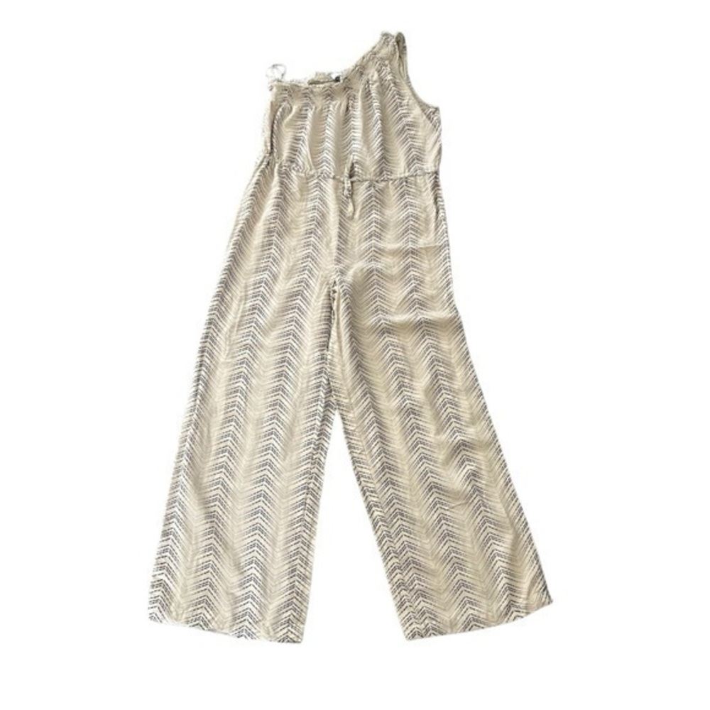 Patrons Of Peace Dillard's Women's Cream and Black
Playsuit-Romper Jumpsuit